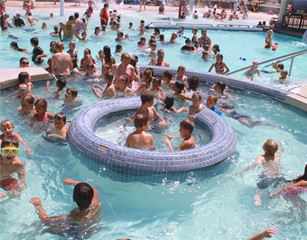 Swimming Pools and Aquatic Centres in Surprise Arizona