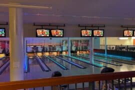 Ten Pin Bowling in Arden-Arcade California