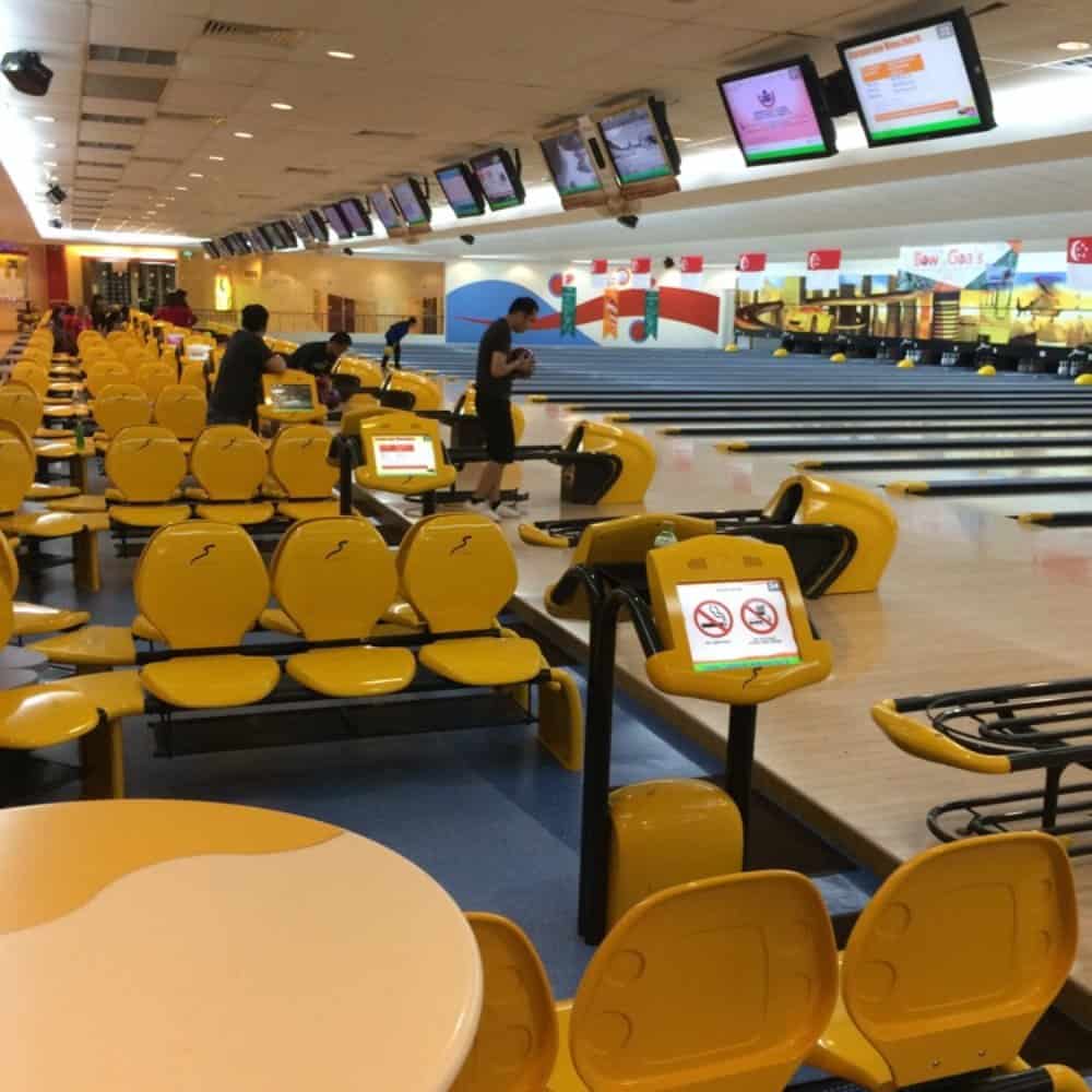 Ten Pin Bowling in Clementi