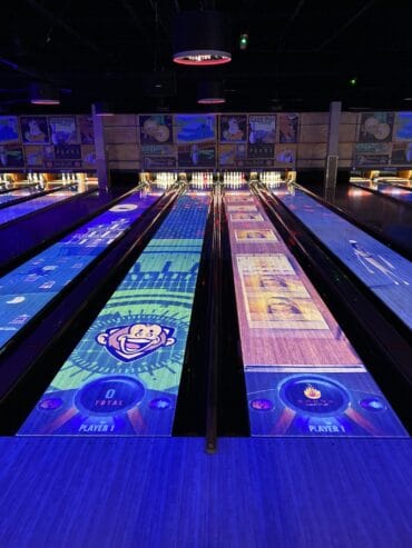 Ten Pin Bowling in Hayward California