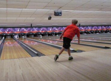 Ten Pin Bowling in Hemet California