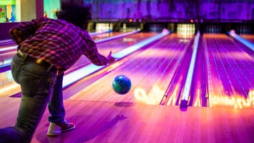 Ten Pin Bowling in Irving Texas