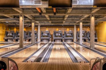 Ten Pin Bowling in Palmdale California