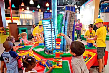 Things to do with Toddlers in Overland Park Kansas