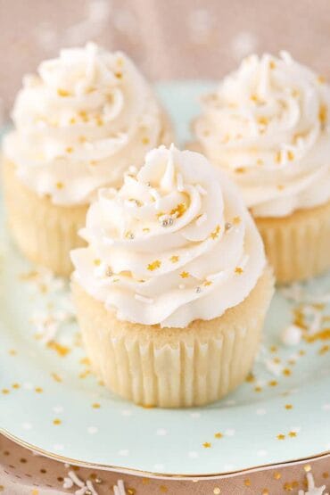 easy vanilla cupcakes