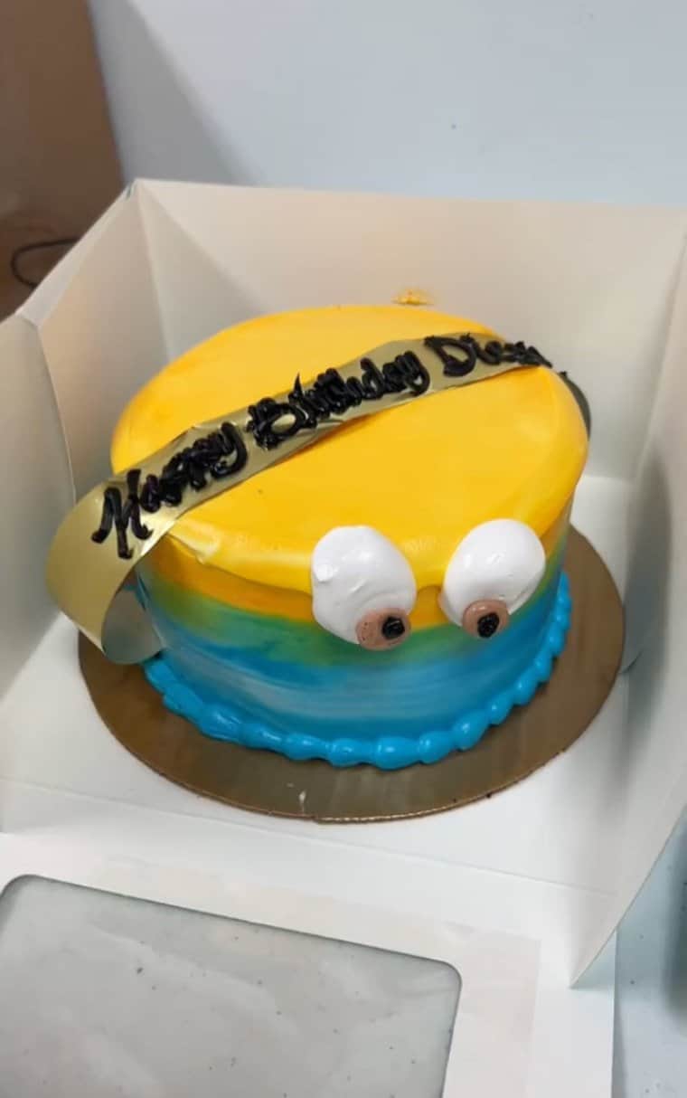 minion cake