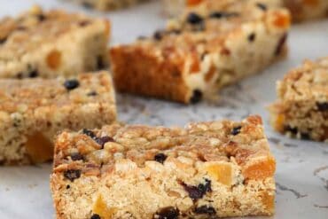 nut free muesli bar