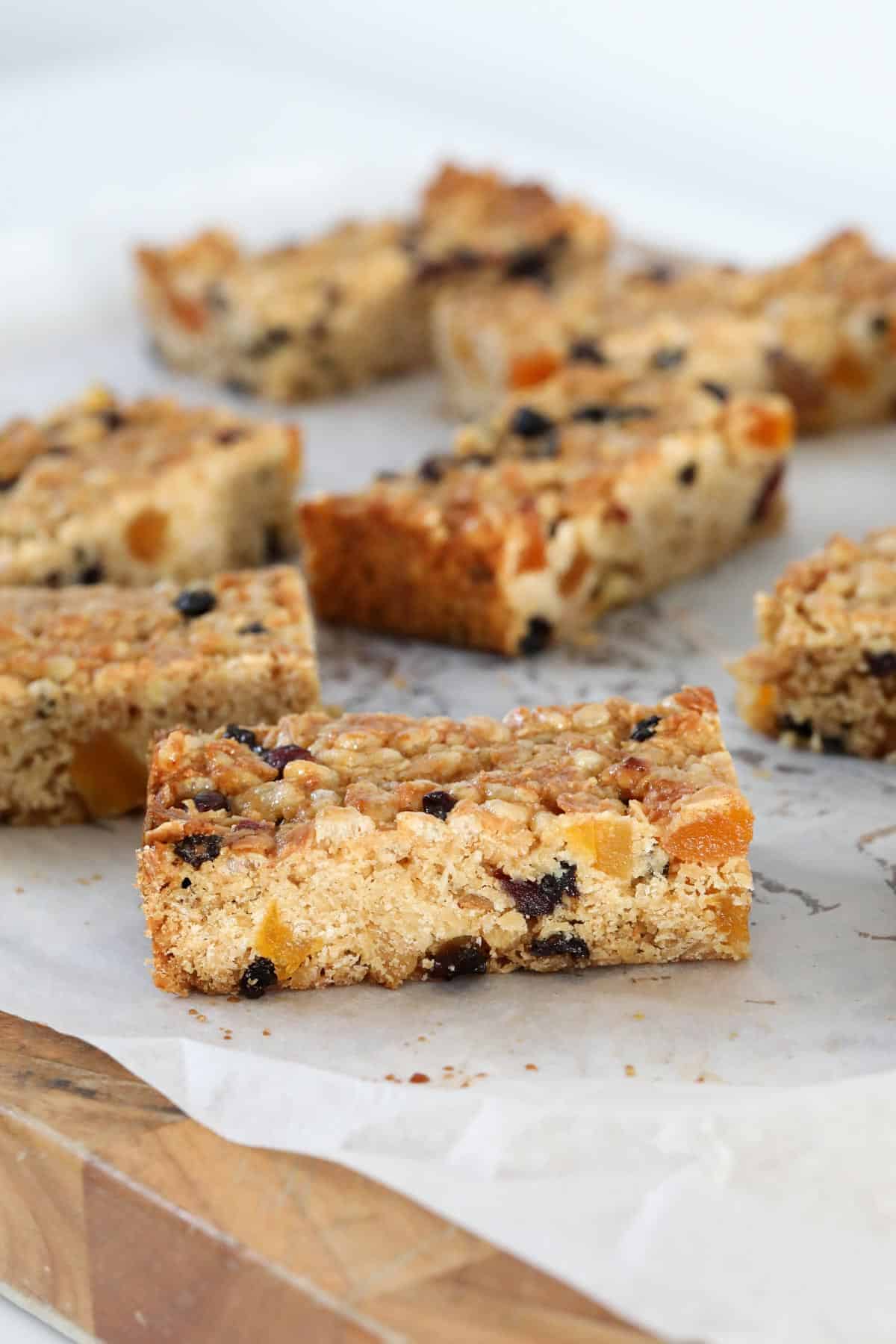 nut free muesli bar