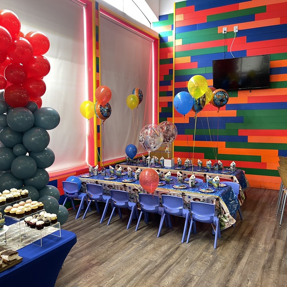 1 year old birthday party venues in Kendall Florida