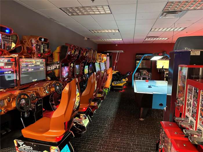 Arcades in Poinciana Florida