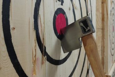 Axe Throwing in Peoria Illinois