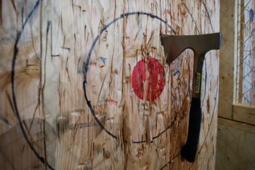 Axe Throwing in Springfield Illinois