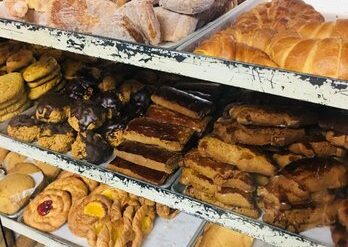 Bakeries near me in Fort Wayne Indiana