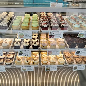 Bakeries near me in Skokie Illinois