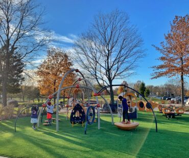 Best Playgrounds in Arlington Heights Illinois