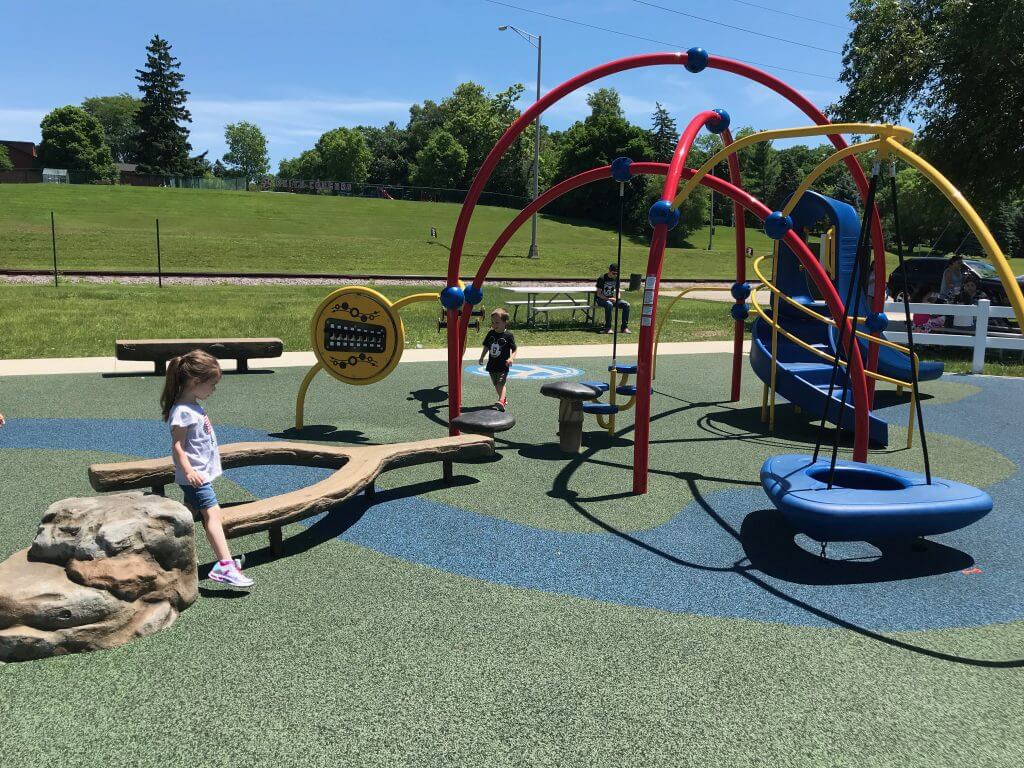 Best Playgrounds in Rockford Illinois