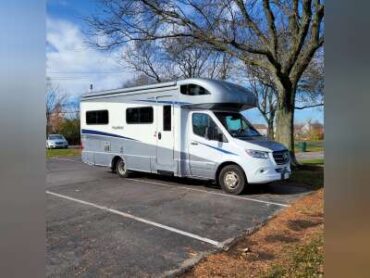 Caravan Parks in Aurora Illinois