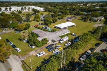 Caravan Parks in Kendall Florida