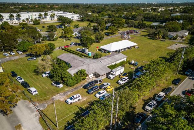 Caravan Parks in Kendall Florida