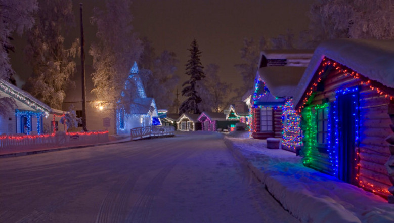 Christmas Lights in Anchorage Alaska