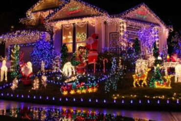 Christmas Lights in Riverview Florida