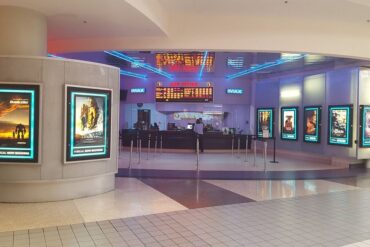 Cinemas in El Cajon California