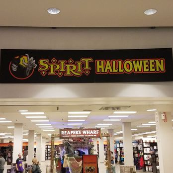 Costume Shops in Columbia Maryland