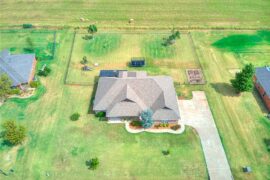 Family Farm Stays in Edmond Oklahoma