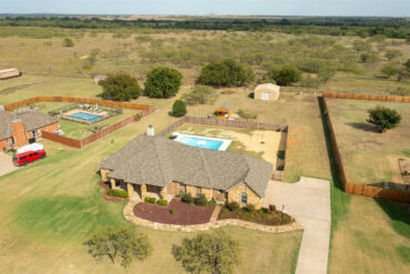 Family Farm Stays in Lawton Oklahoma