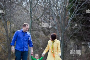 Family Walks With Kids in Bethesda Maryland