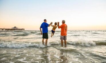 Family Walks With Kids in Fort Myers Florida