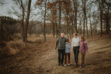 Family Walks With Kids in Lakeville Minnesota