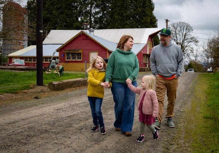 Family Walks With Kids in Salem Oregon