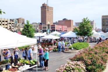 Farmers Markets in Aurora Illinois