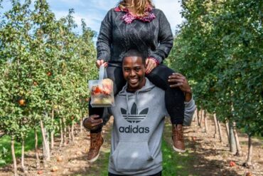 Fruit Picking for Kids in Lakeland Florida