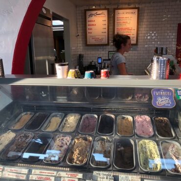 Ice Cream Places in Ventura California