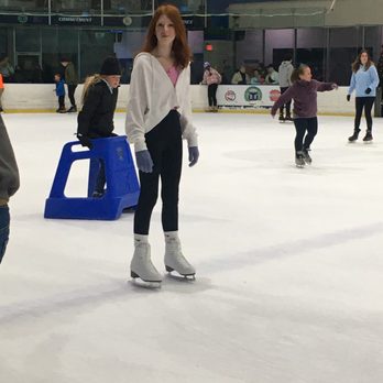 Ice Skating in Chesapeake Virginia