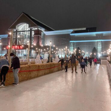 Ice Skating in Springfield Illinois