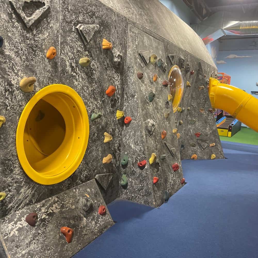 Indoors Playgrounds in Bridgeport Connecticut