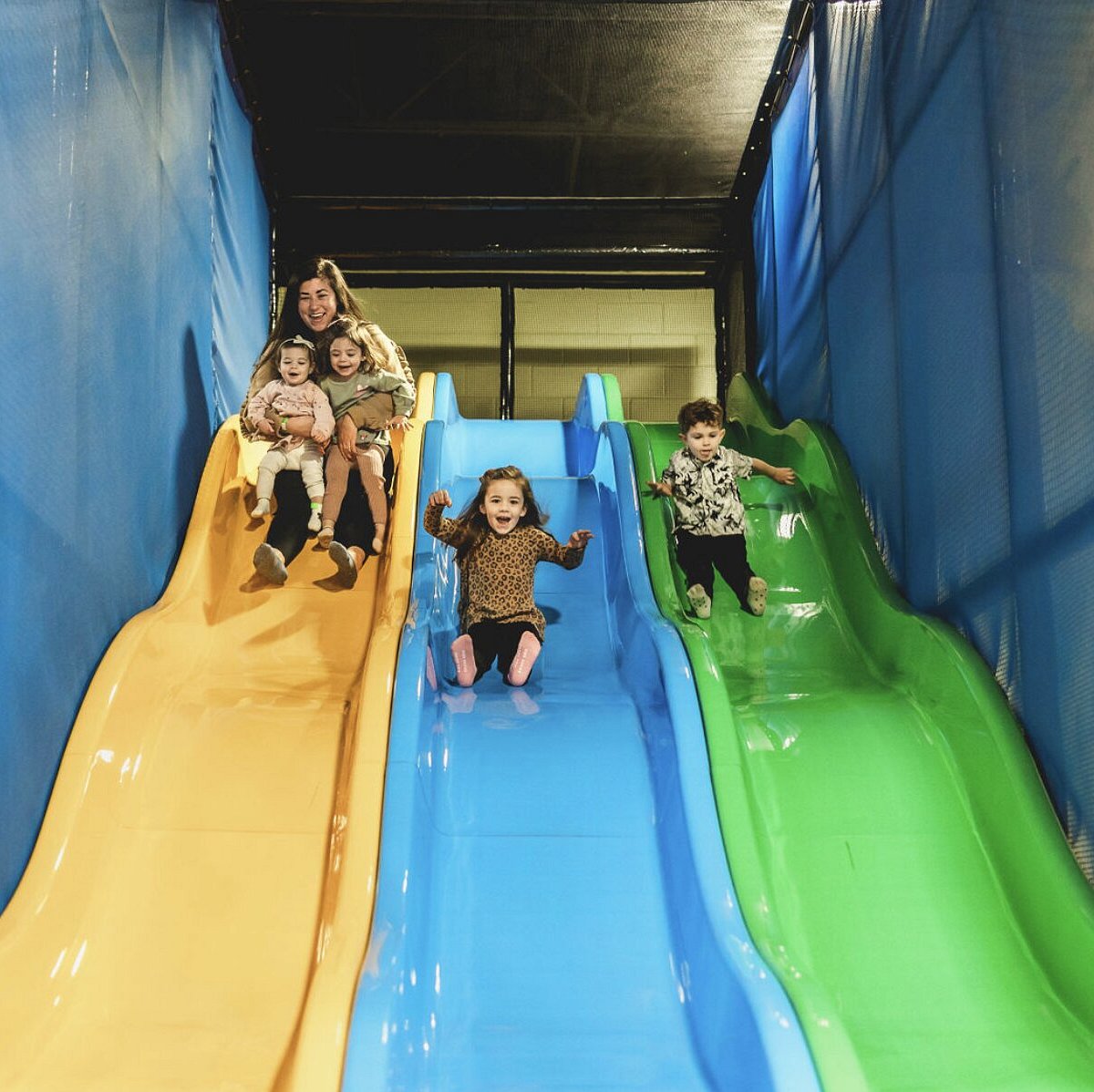 Indoors Playgrounds in Elgin Illinois