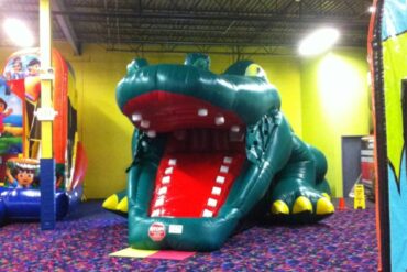 Indoors Playgrounds in Joliet Illinois