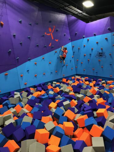 Indoors Playgrounds in Skokie Illinois