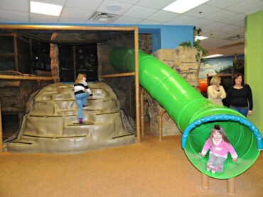 Indoors Playgrounds in Woodbury Minnesota