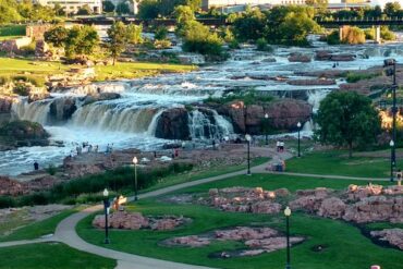 National Parks in Sioux Falls South Dakota