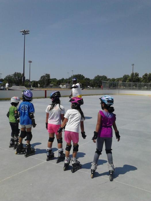 Roller Skating in Brooklyn Park Minnesota