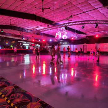 Roller Skating in Carmel Indiana