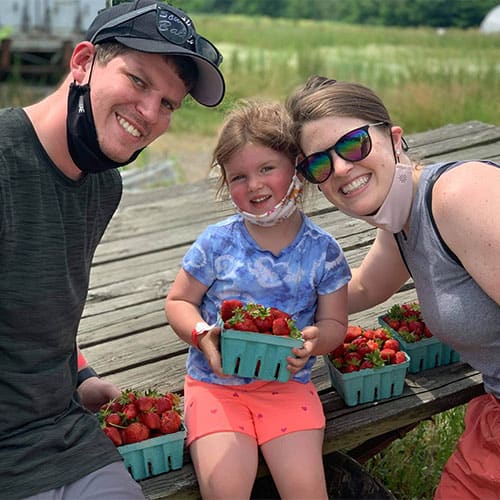 Strawberry Picking Places in Baltimore Maryland