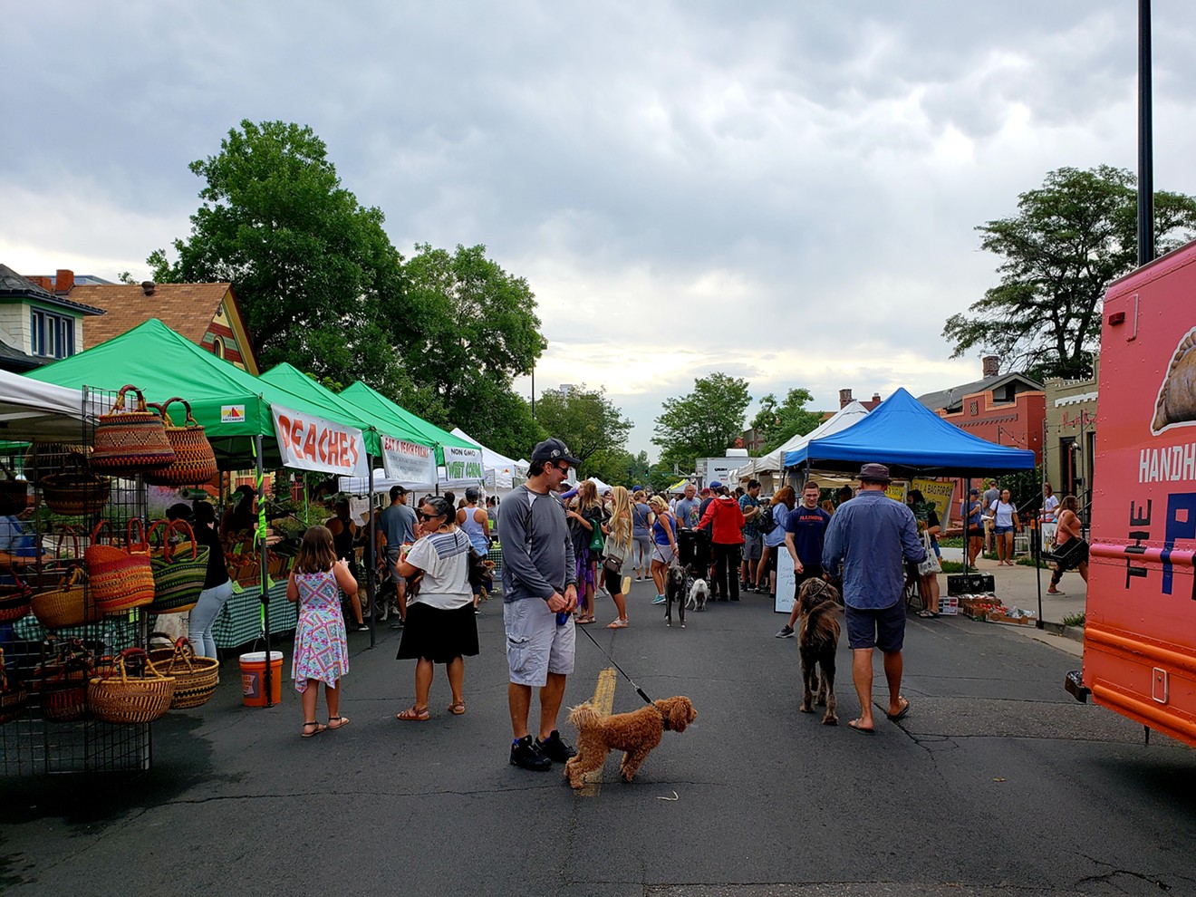 Discover the Vibrant Sunday Markets in Highlands Ranch Colorado