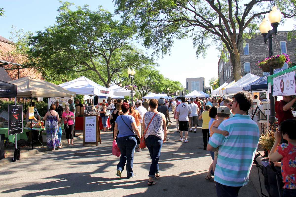 Sunday Markets in Rockford Illinois