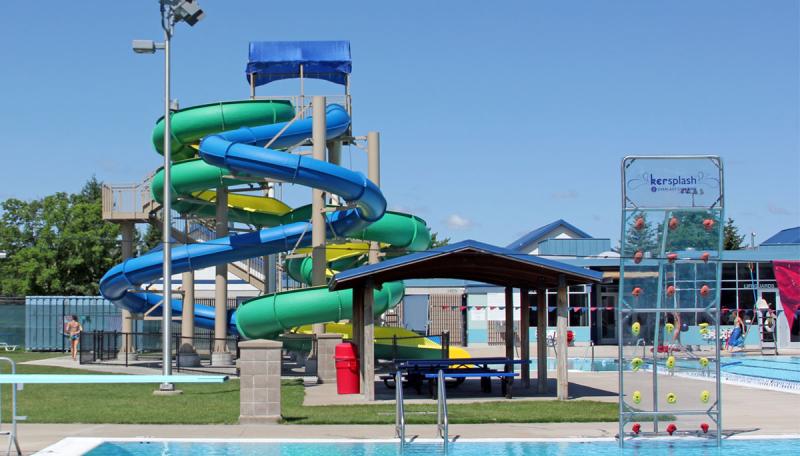 Swimming Pools and Aquatic Centres in Bloomington Illinois